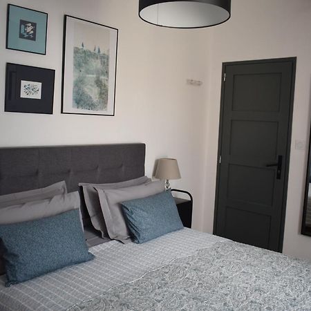 マルセイヤン Les Jasmins Bed & Breakfast エクステリア 写真